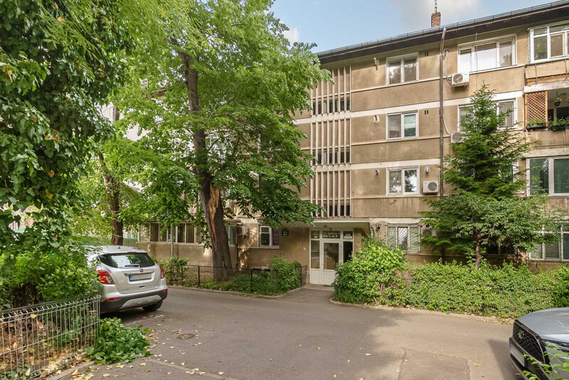 Timpuri Noi - 2 camere complet renovate, gata de mutat