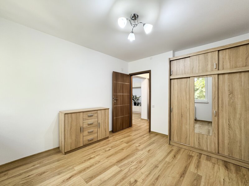 Timpuri Noi - 2 camere complet renovate, gata de mutat